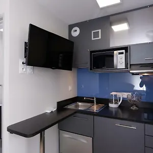 Appartement At In